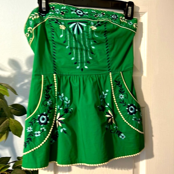 Strapless green shirt - Picture 1 of 5